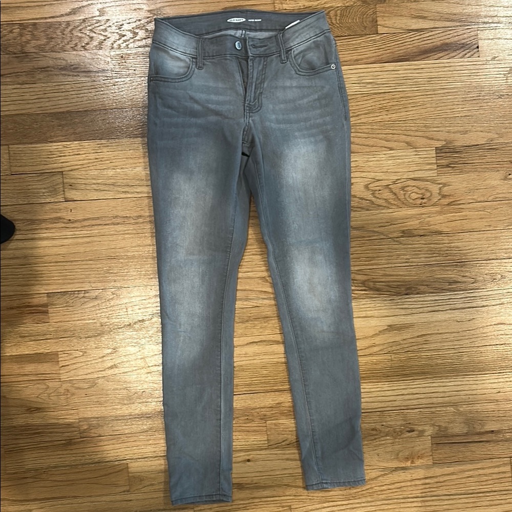 Old Navy Gray Skinny Jeans with Soft Worn-In Look